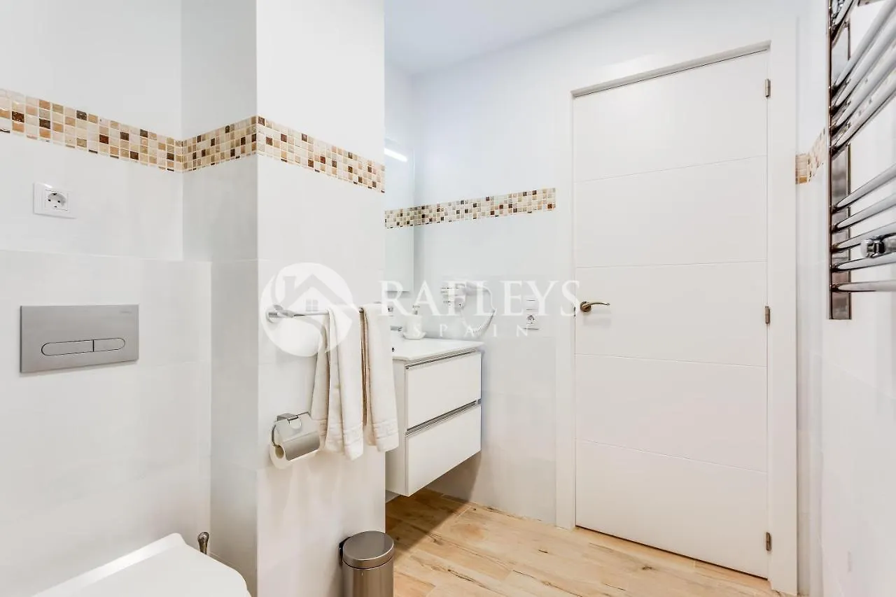 Apartment Modern 1 Bedroom Apartement In Very Center Of Marbella. Spain